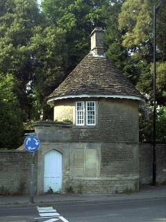 A 'round-about-house' on the A4.